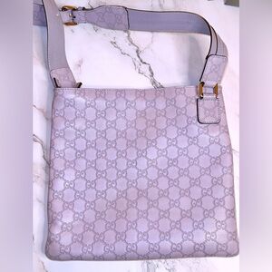 ~ SOLD ~ GUCCI Guccissima Leather
Crossbody in Lavender